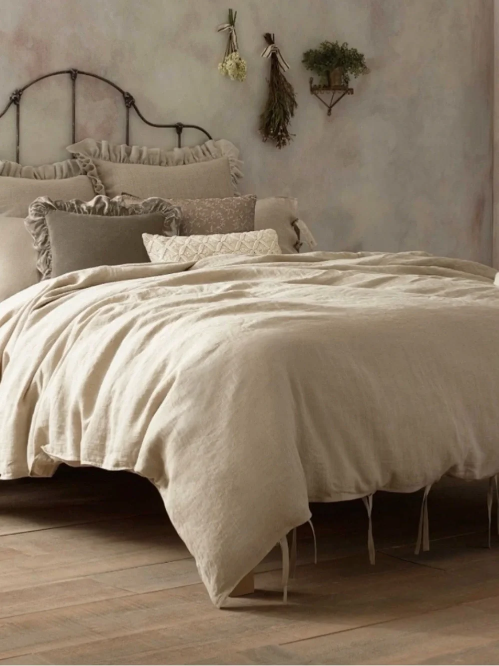 Wamsutta Linen Duvet Cover Beige Washed Linen Queen Size Tie String Closure EUC